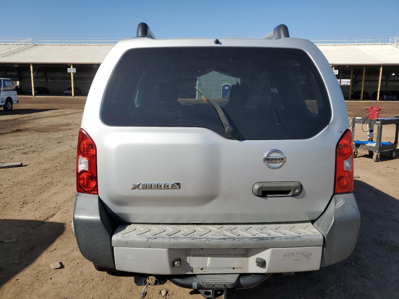 2013 NISSAN XTERRA X - Image 6