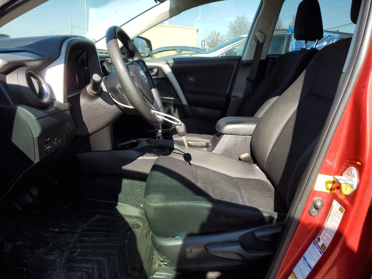 2017 TOYOTA RAV4 LE - Image 7