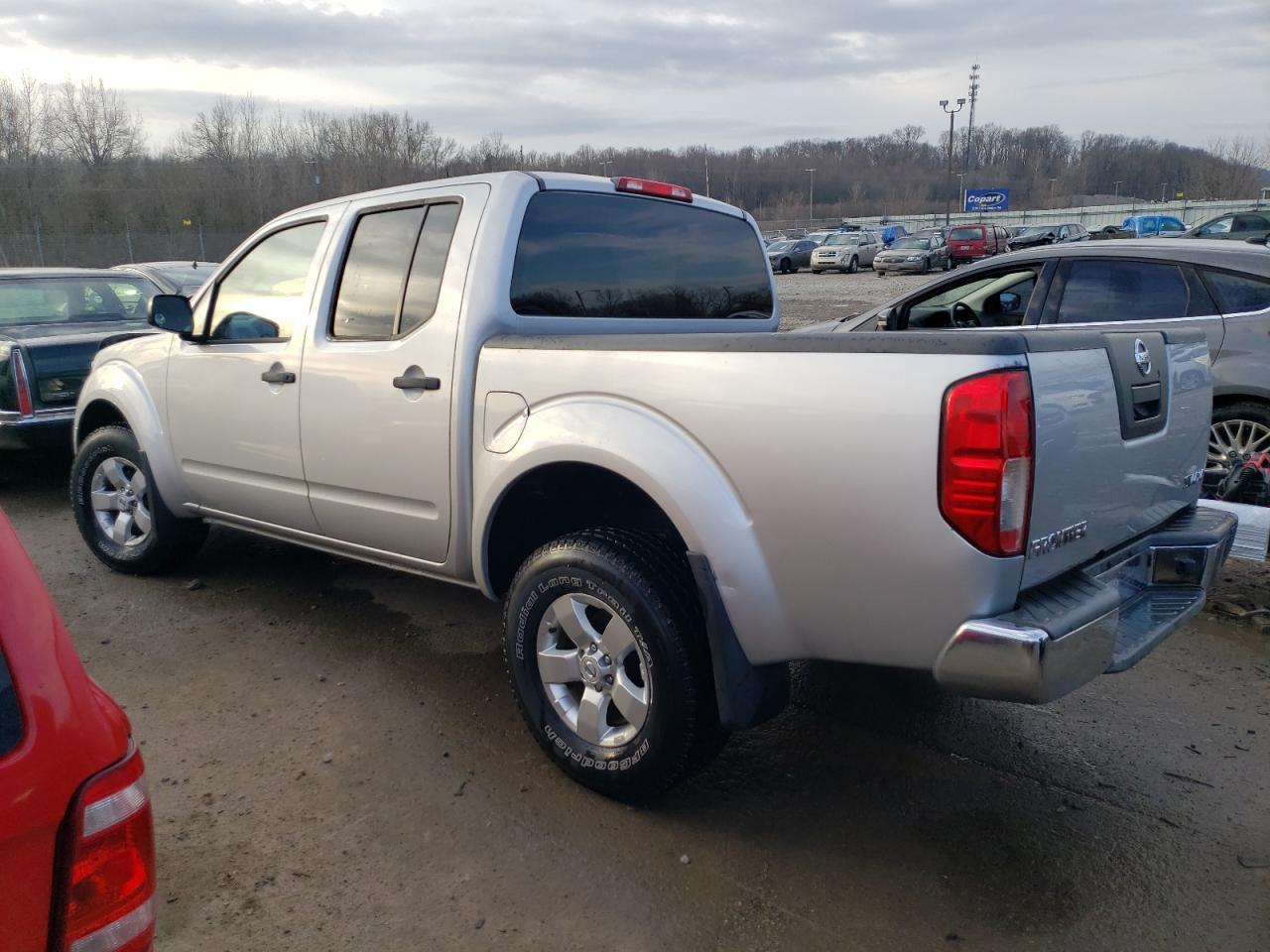 2012 NISSAN FRONTIER S - Фото 2