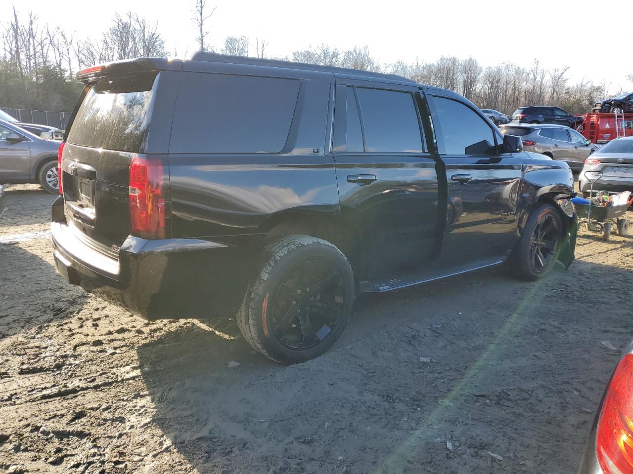 2019 CHEVROLET TAHOE K150 - Фото 3