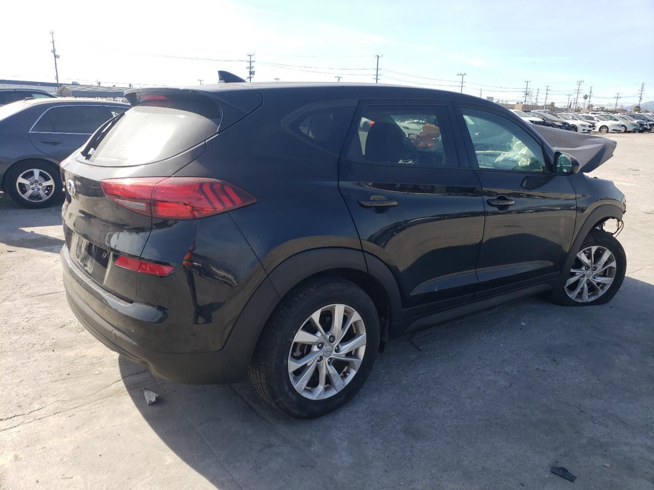 2019 HYUNDAI TUCSON SE - Image 3