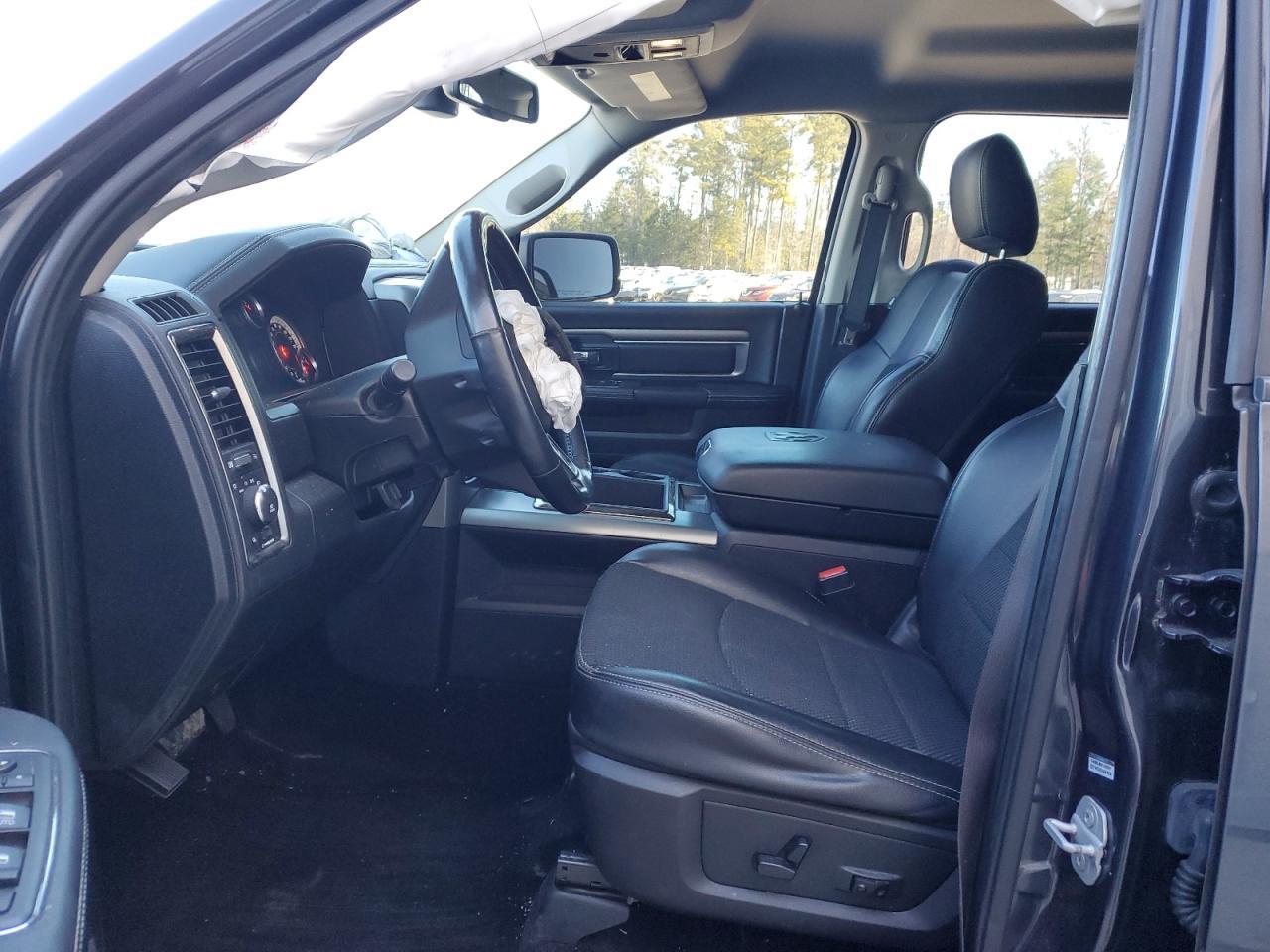 2015 RAM 1500 SPORT - Image 7