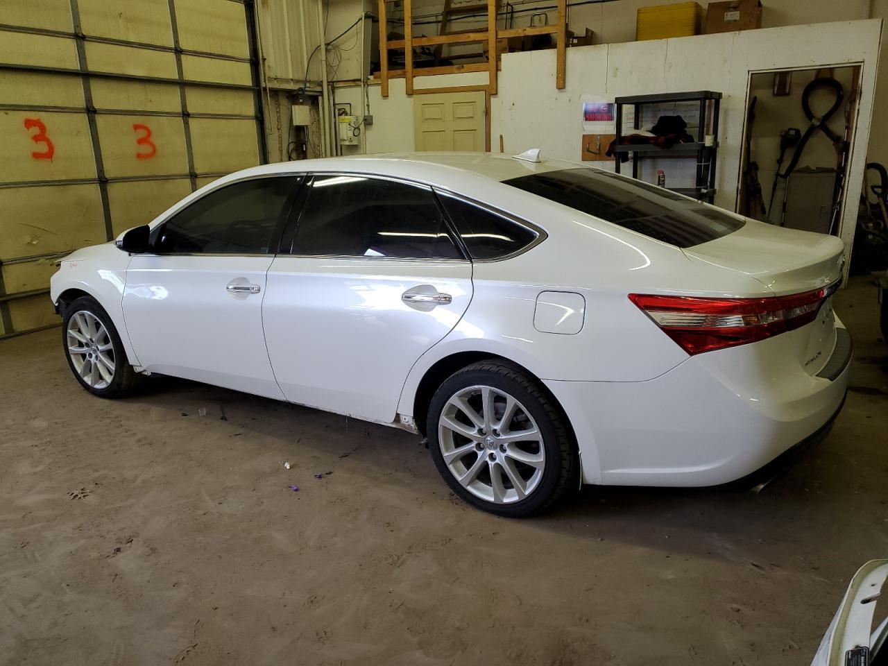 2015 TOYOTA AVALON XLE - Фото 2