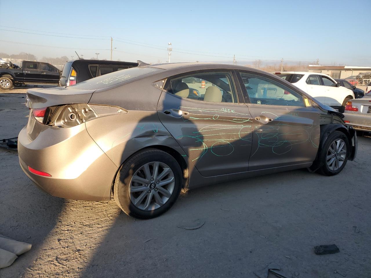 2014 HYUNDAI ELANTRA SE - Image 3
