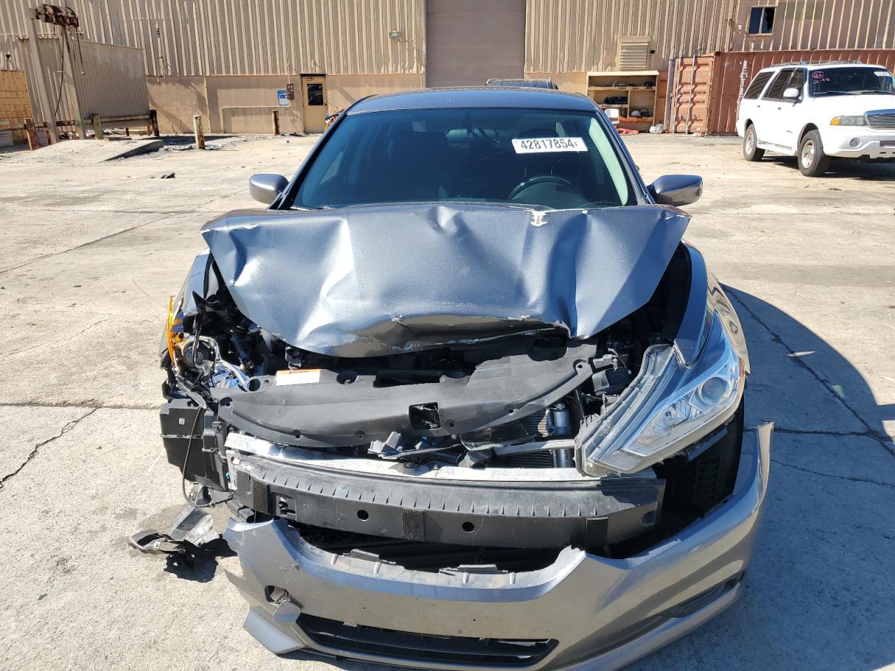 2017 NISSAN ALTIMA 2.5 - Фото 5