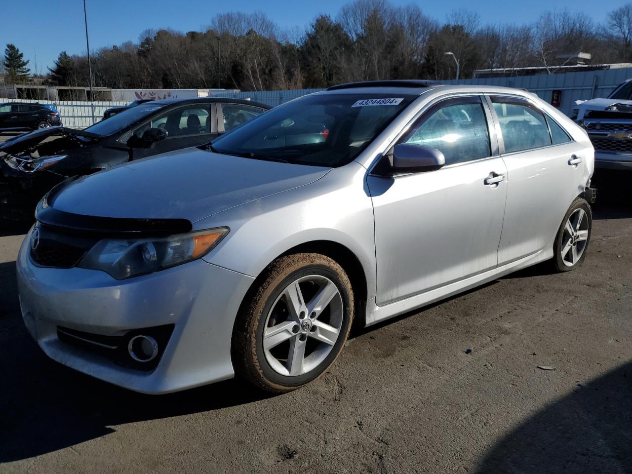 2014 TOYOTA CAMRY L