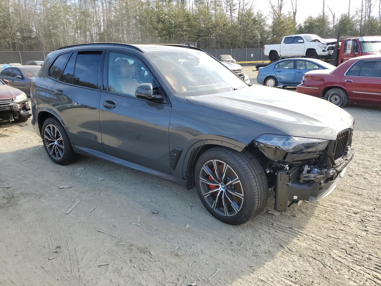 2024 BMW X5 XDRIVE5 - Image 4