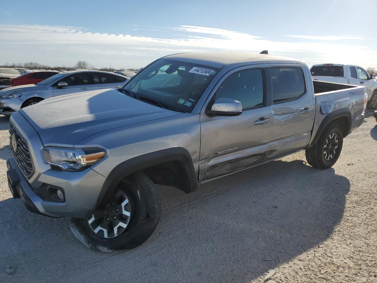2020 TOYOTA TACOMA DOU