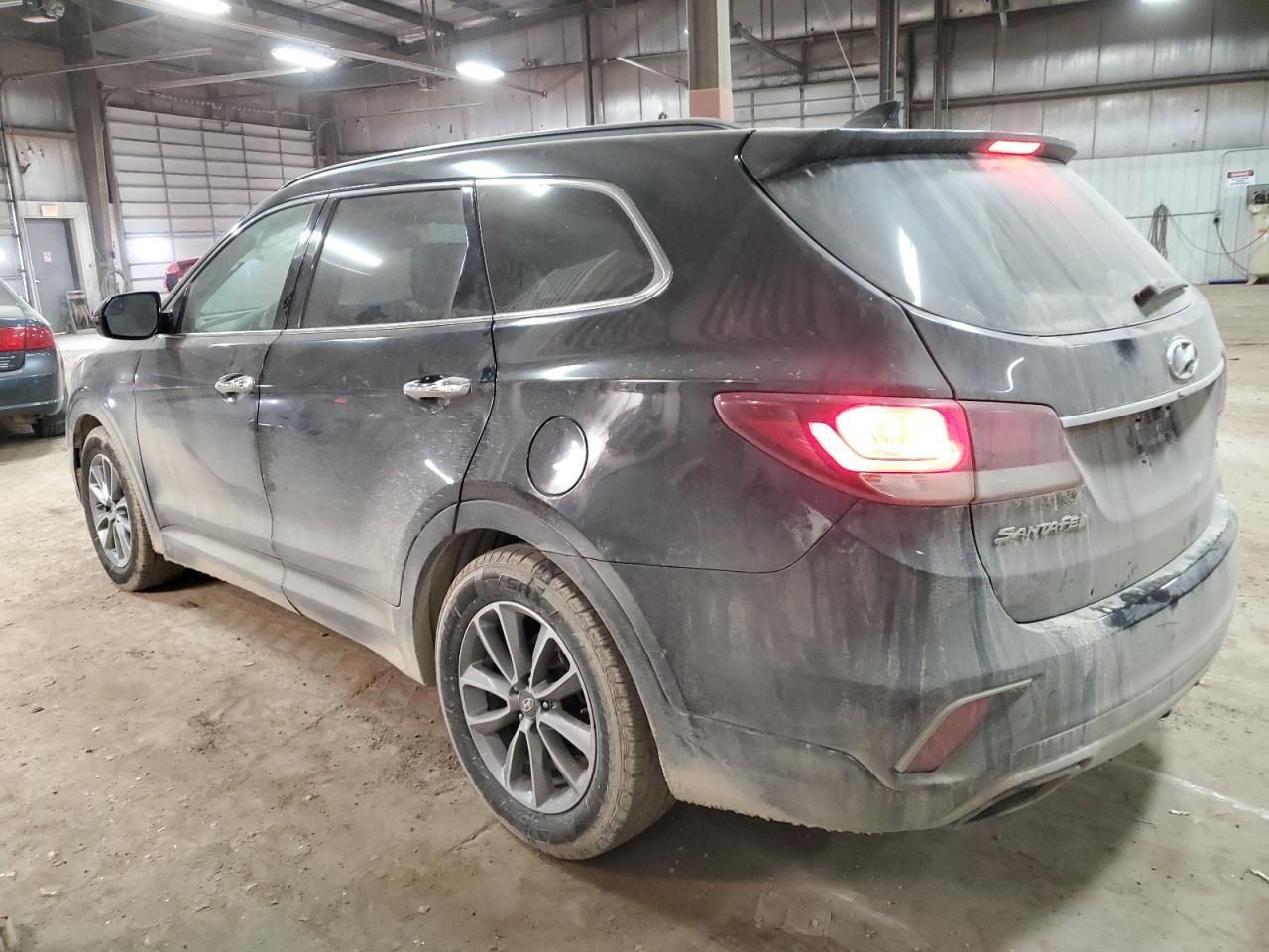 2017 HYUNDAI SANTA FE S - Image 2