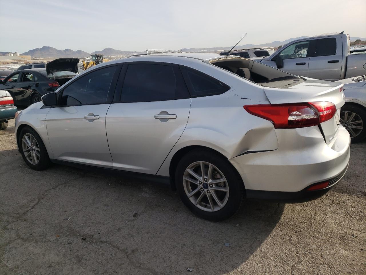 2018 FORD FOCUS SE - Image 2
