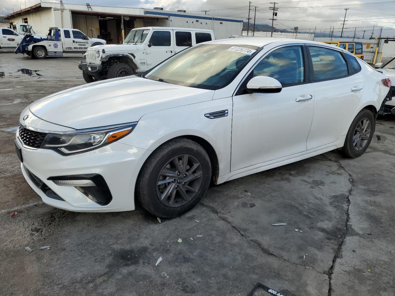 2019 KIA OPTIMA LX car image