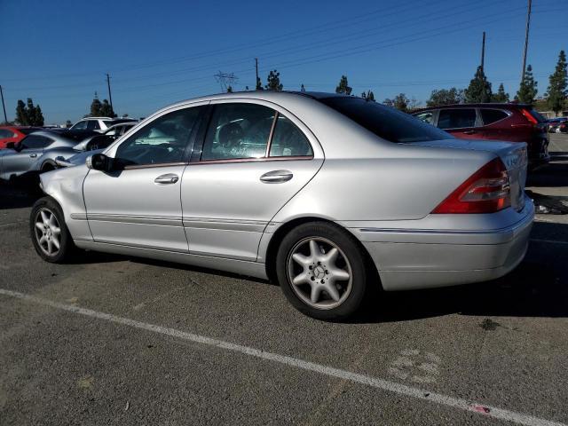 2004 Mercedes-Benz C 240 4Matic - Фото 2