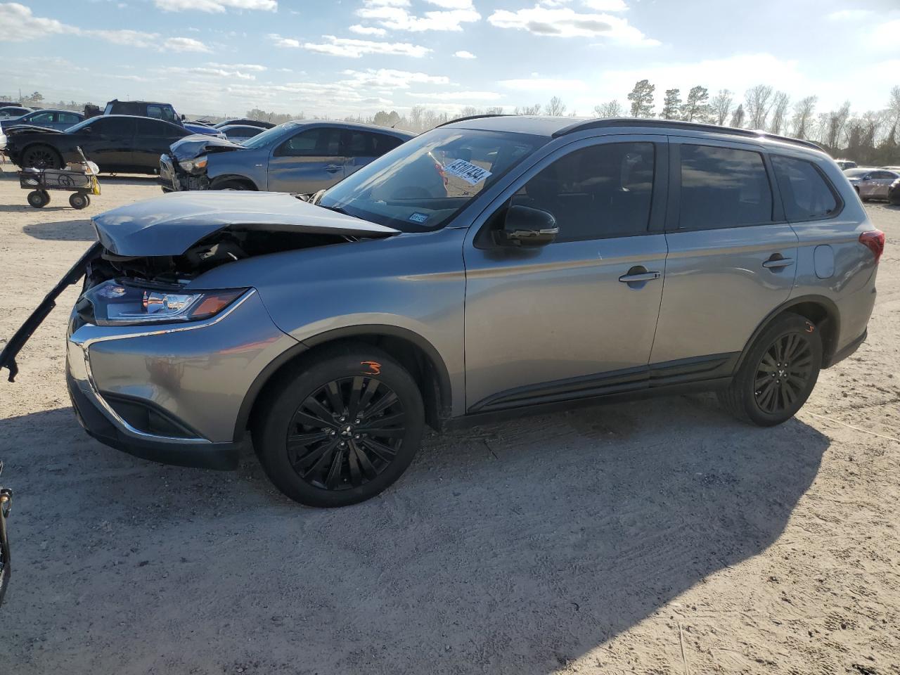 2020 MITSUBISHI OUTLANDER car image