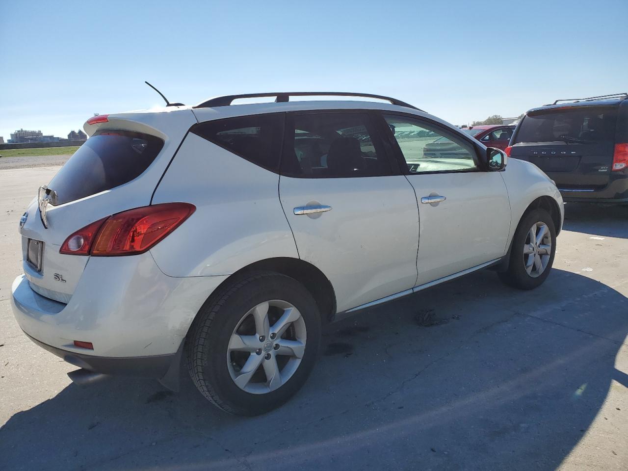 2010 NISSAN MURANO S - Image 3