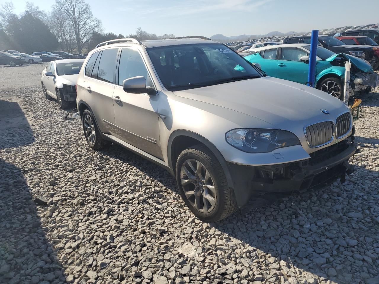 2013 BMW X5 XDRIVE3 - Image 4