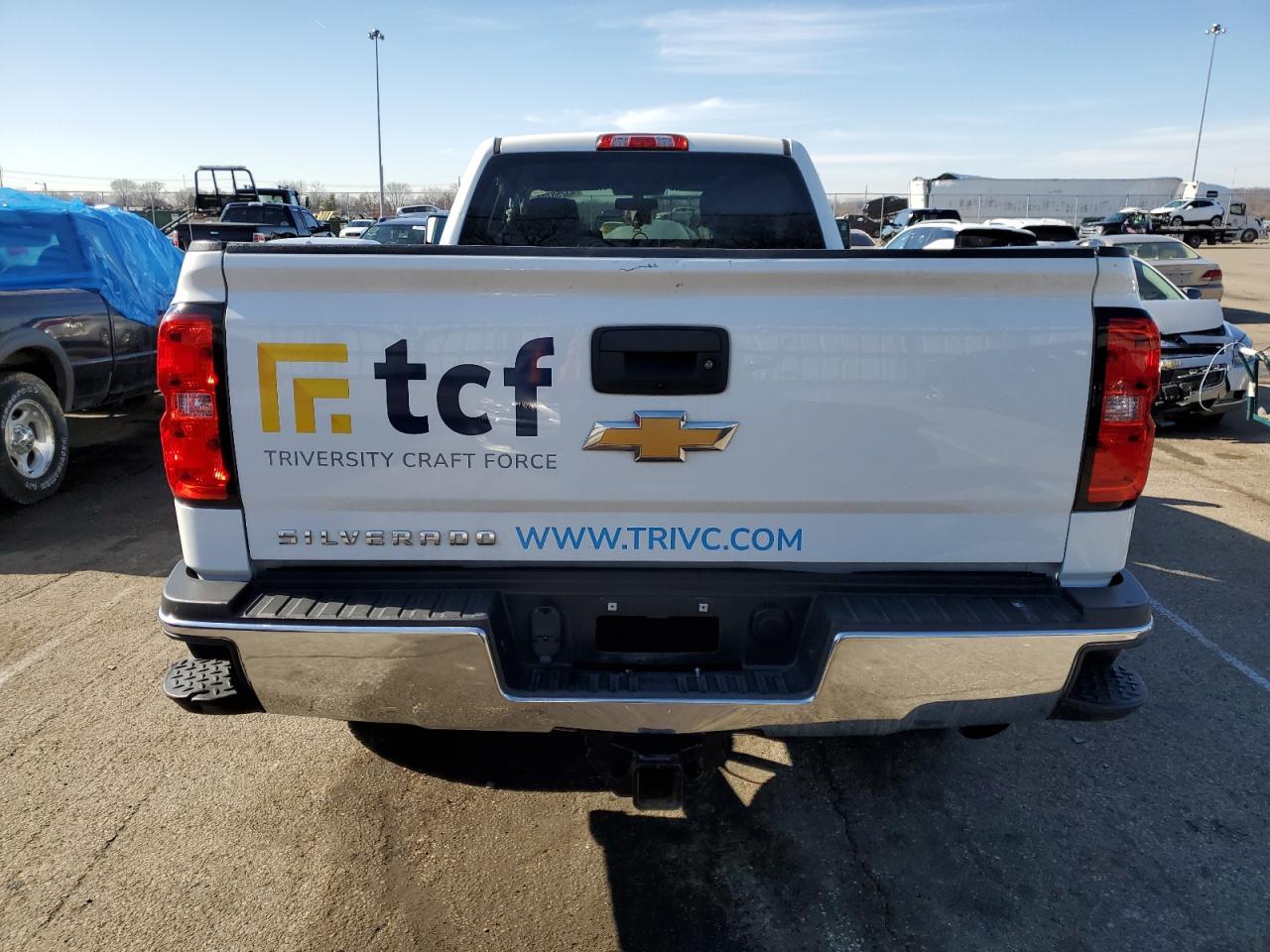 2019 CHEVROLET SILVERADO - Фото 6