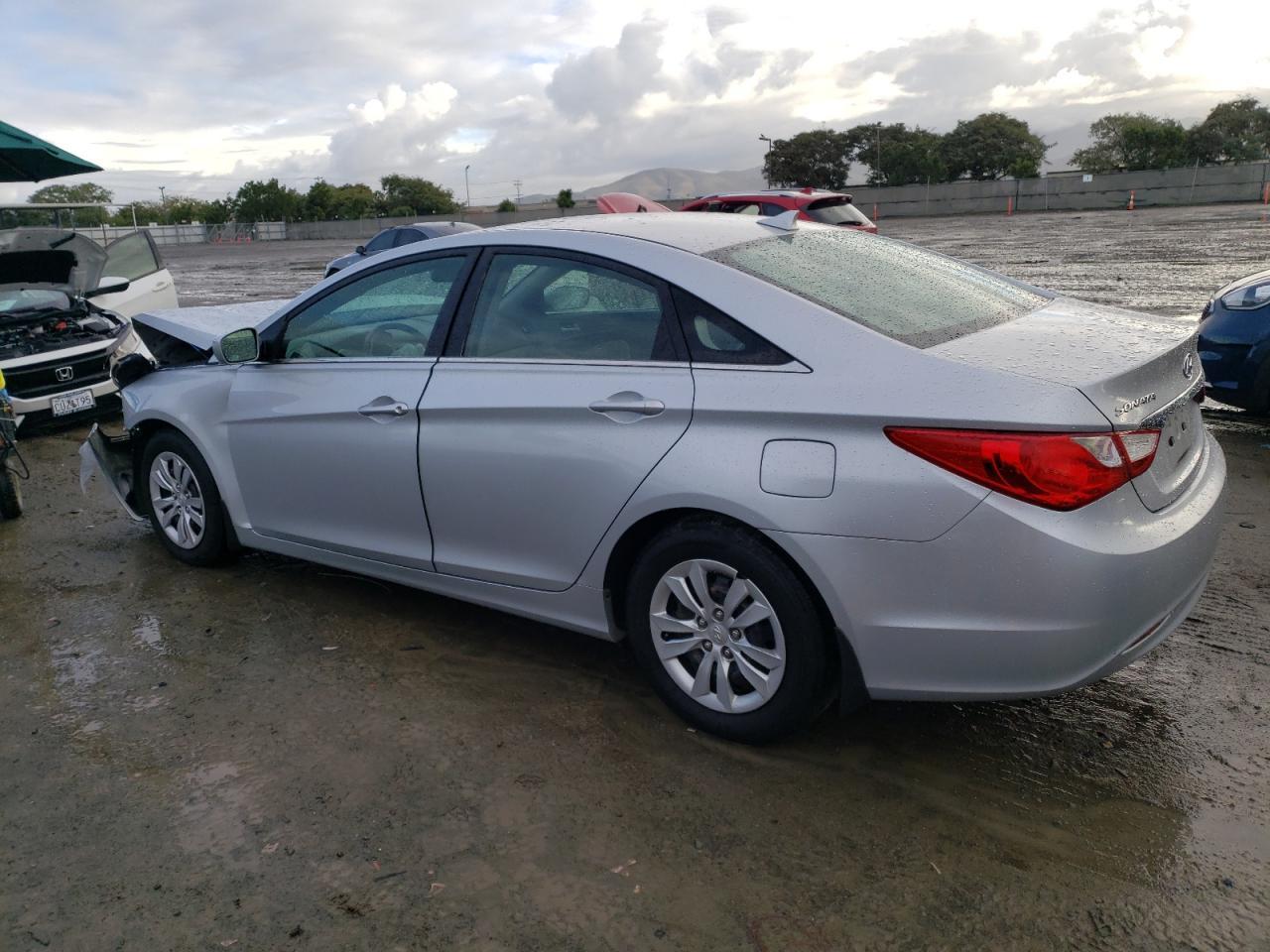 2013 HYUNDAI SONATA GLS - Фото 2
