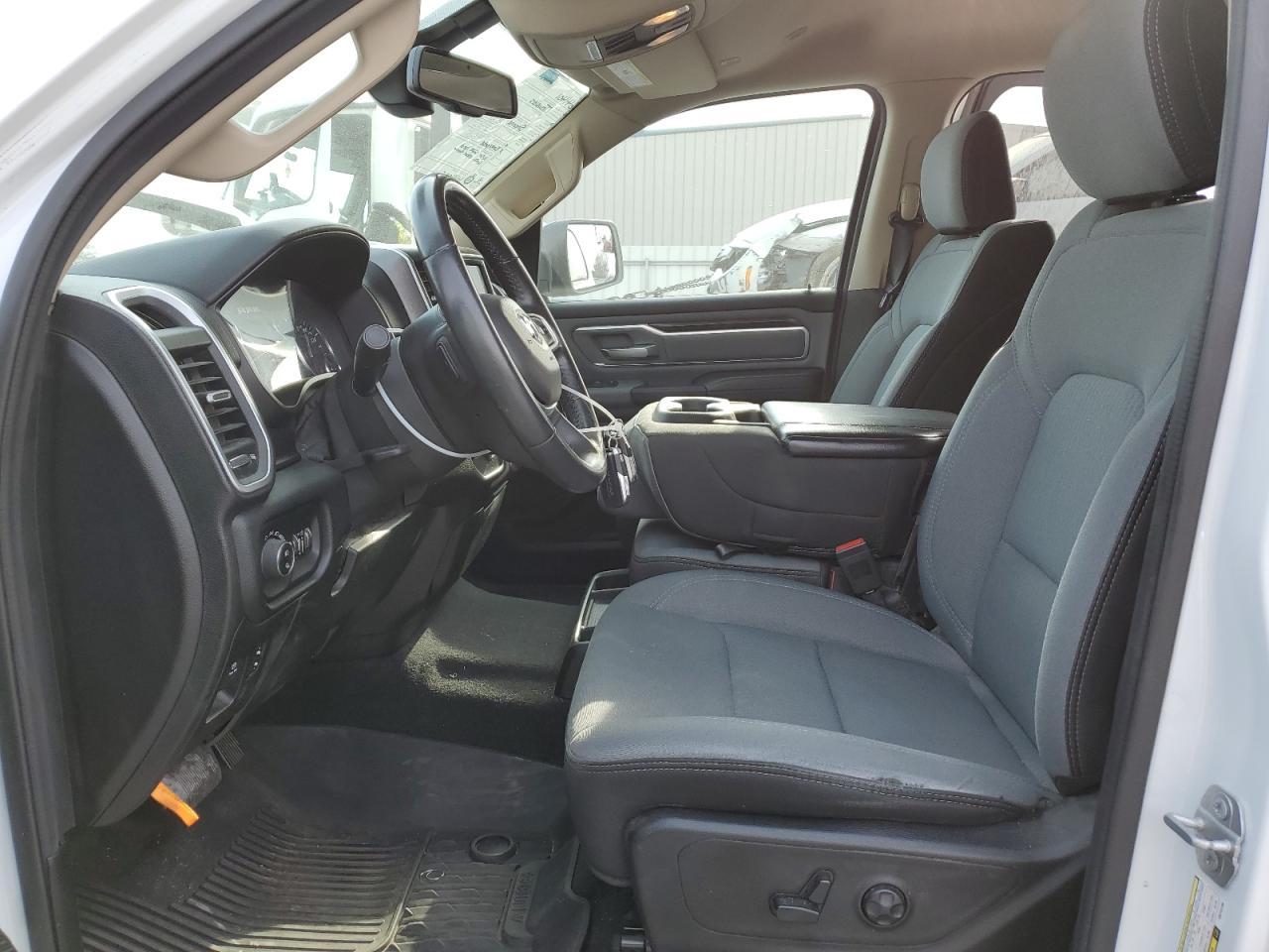2019 RAM 1500 BIG H - Фото 7
