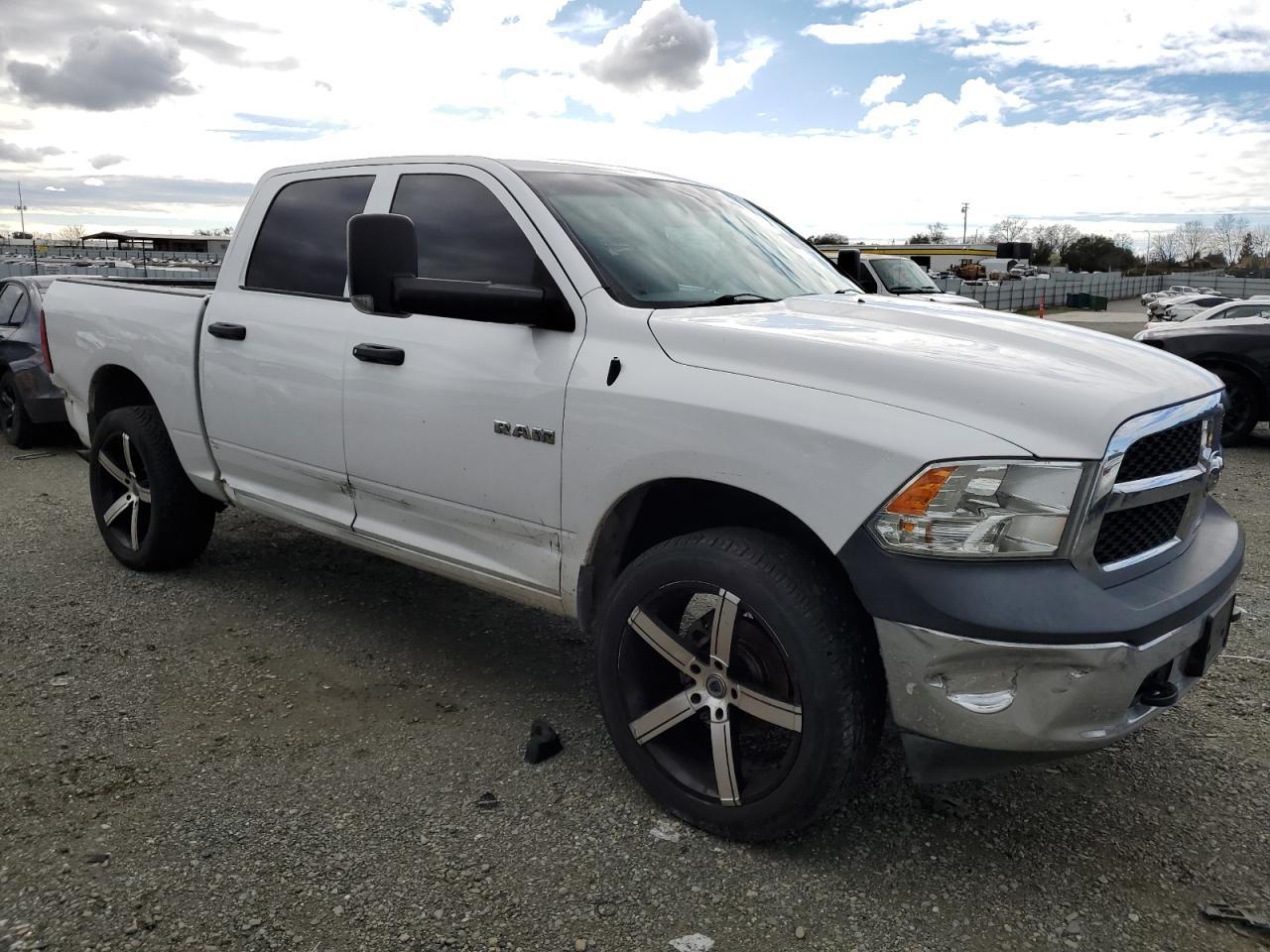 2018 RAM 1500 ST - Фото 4