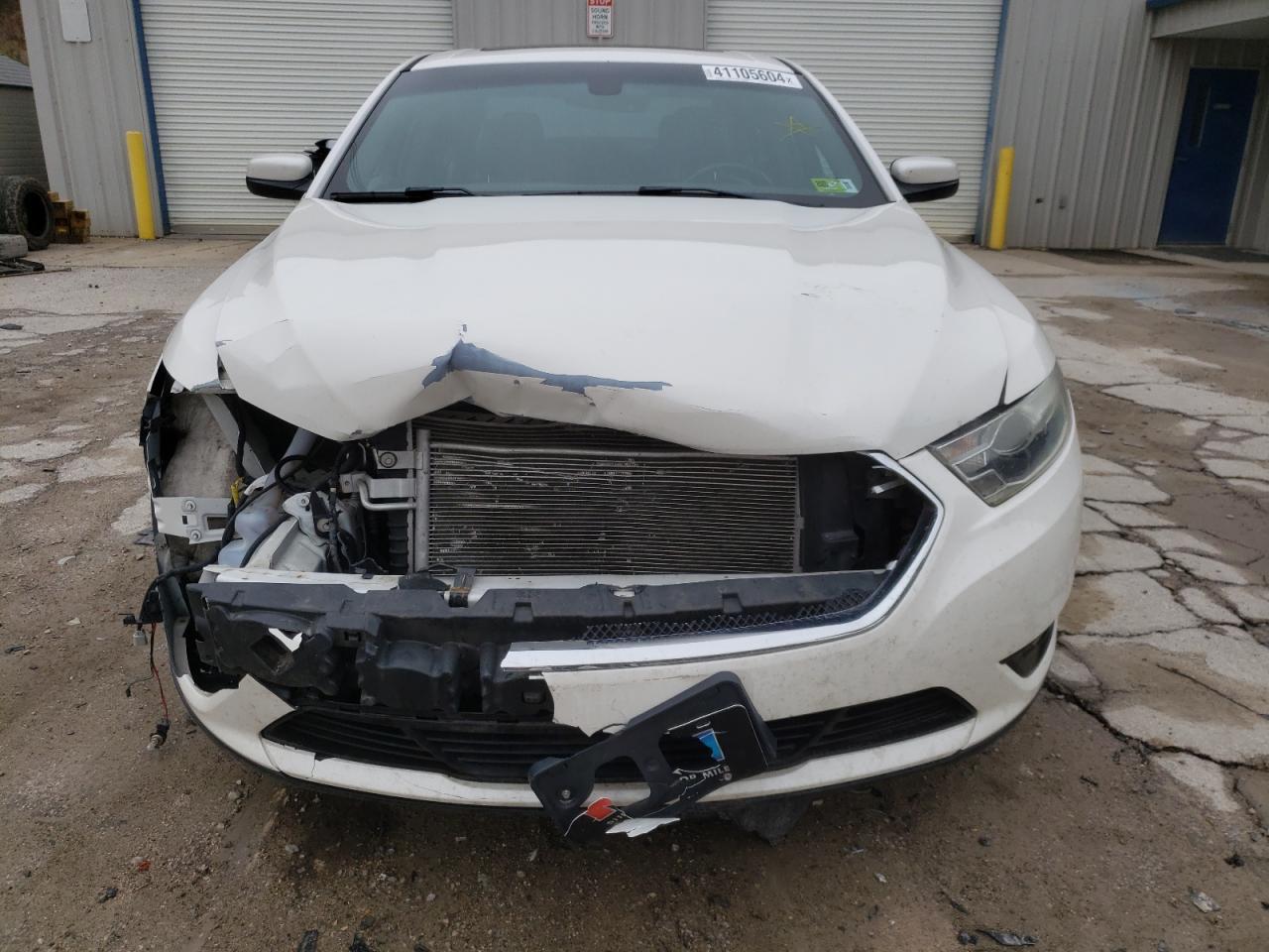 2013 FORD TAURUS SEL - Фото 5