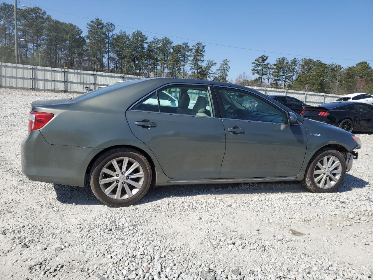 2012 TOYOTA CAMRY HYBR - Фото 3