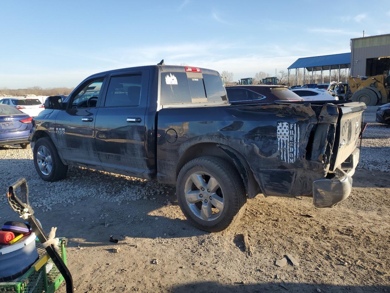2014 RAM 1500 SLT - Image 2