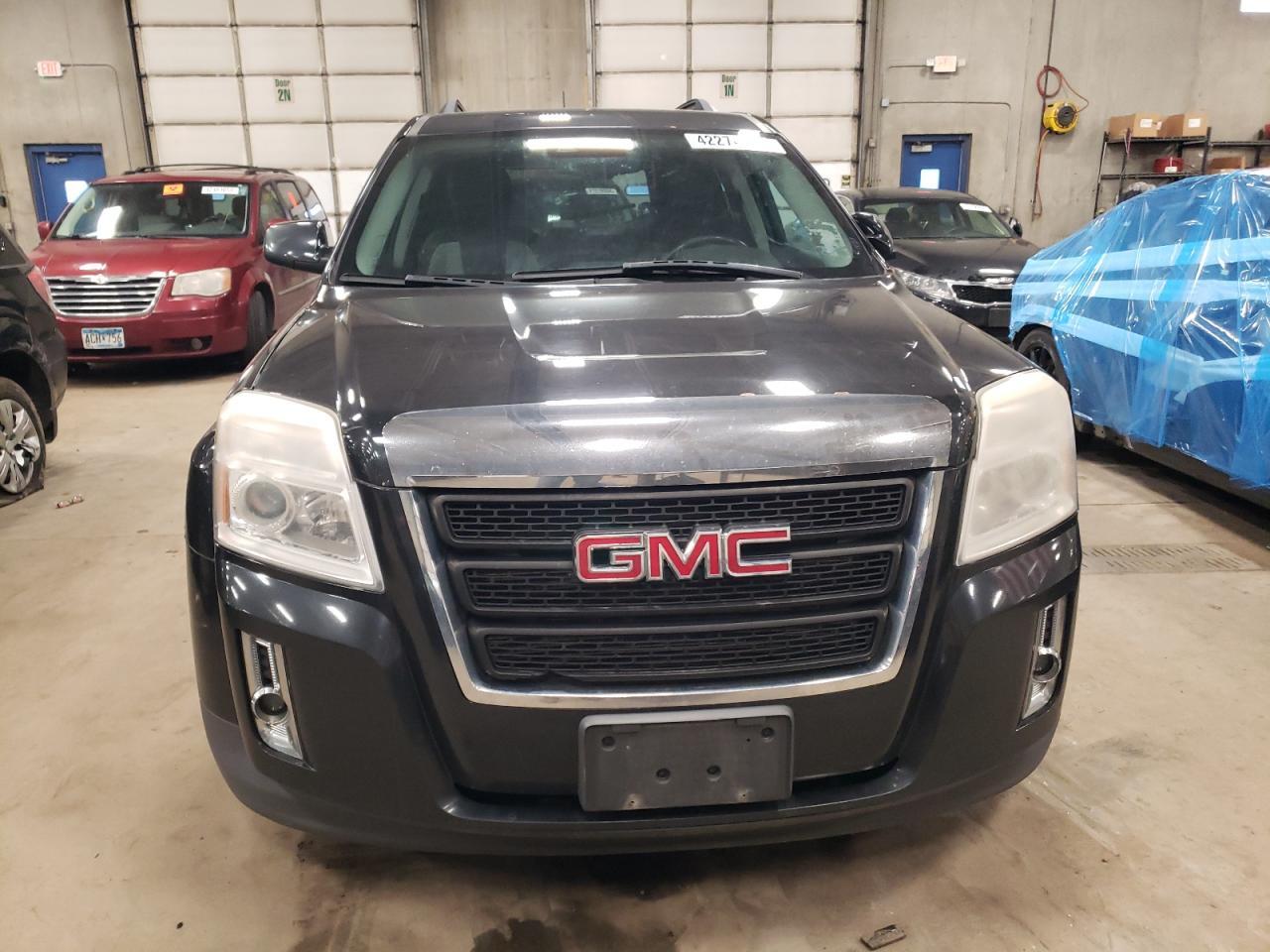 2013 GMC TERRAIN SL - Image 5