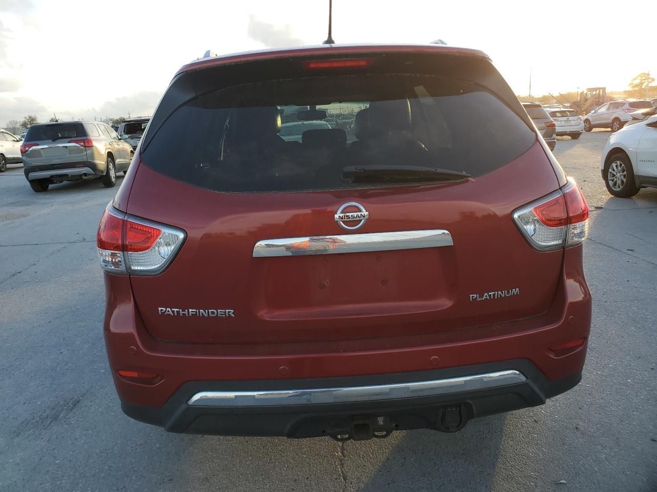 2013 NISSAN PATHFINDER - Фото 6