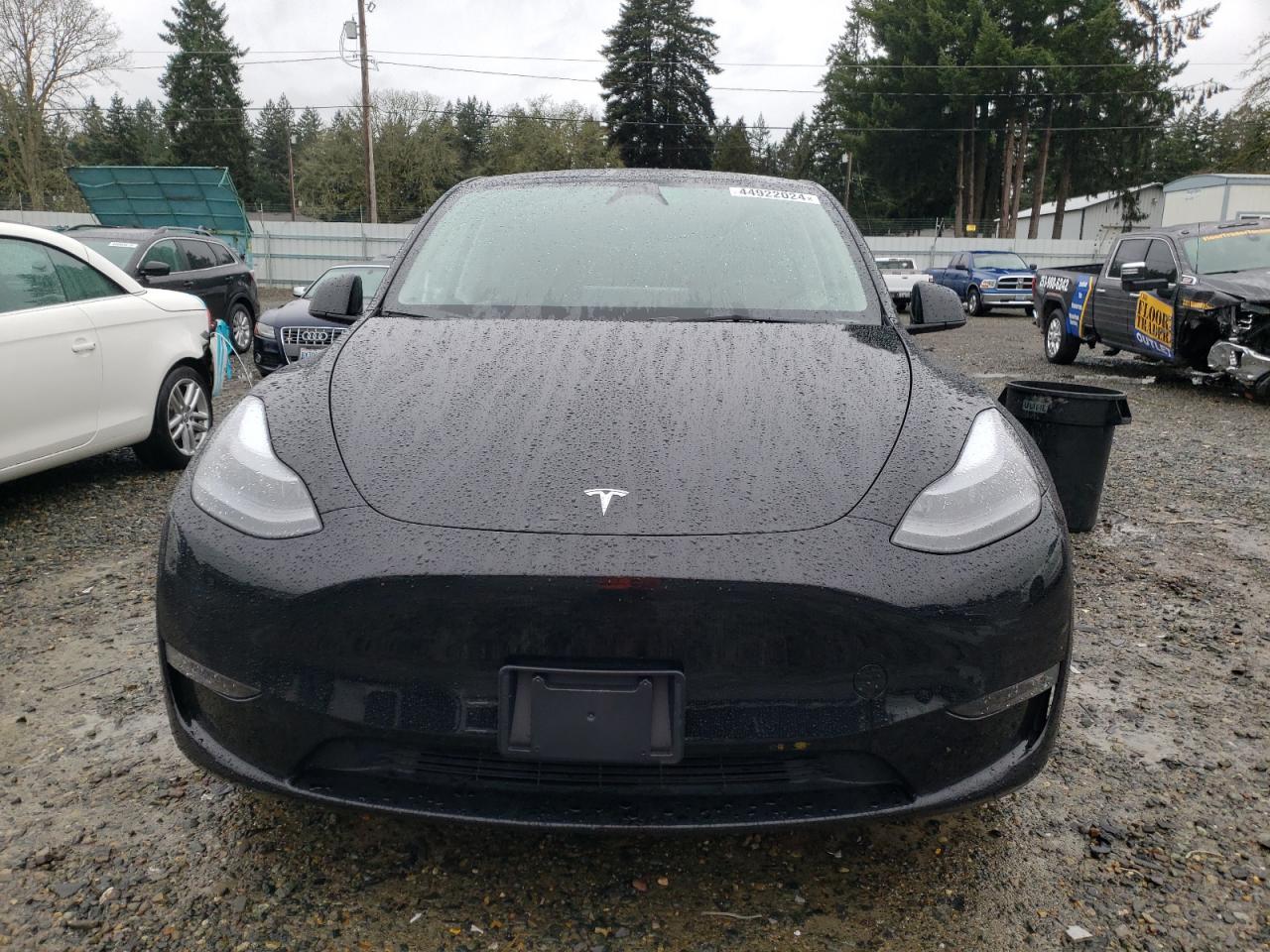 2023 TESLA MODEL Y - Фото 5