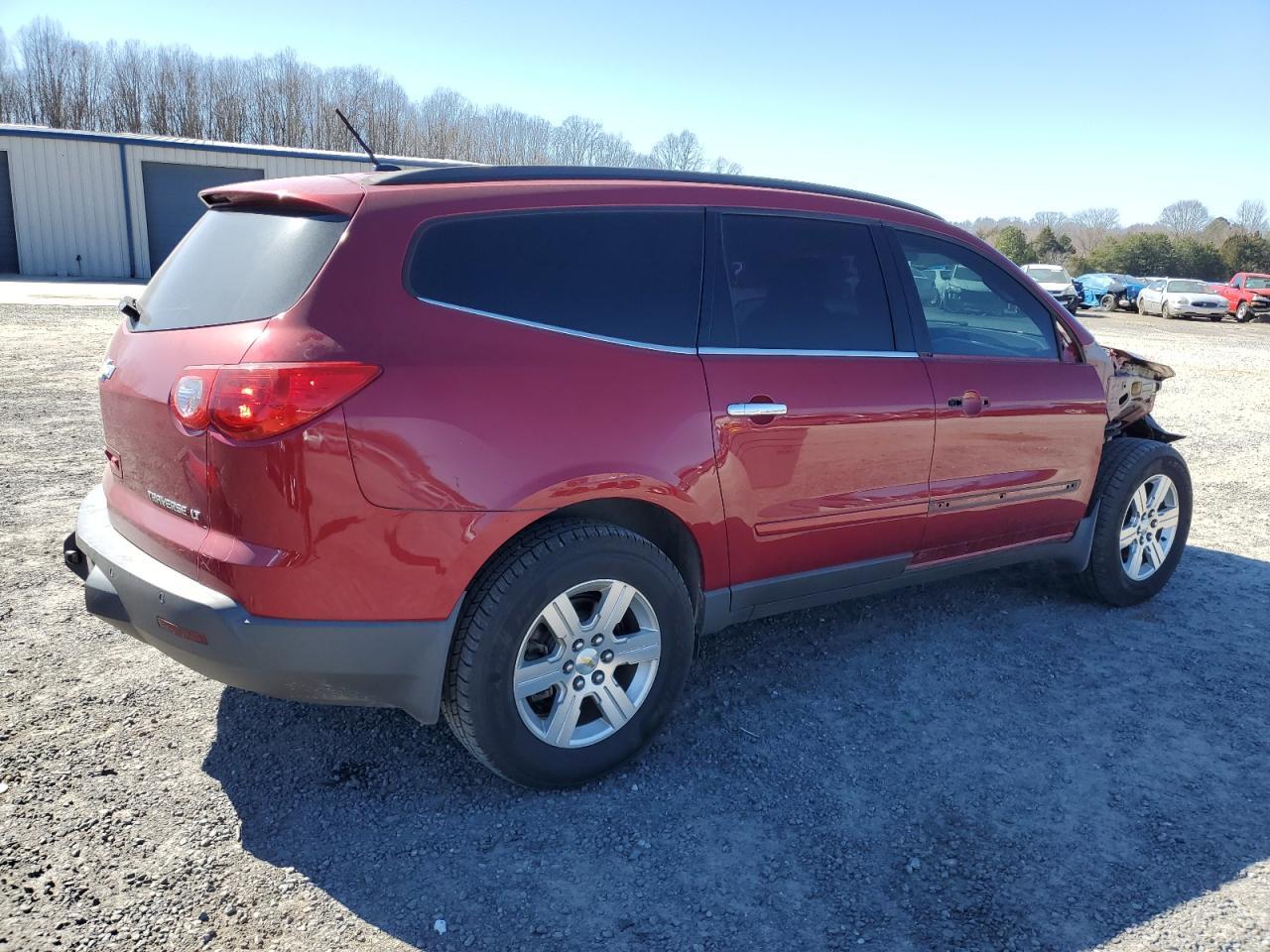 2012 CHEVROLET TRAVERSE L - Фото 3