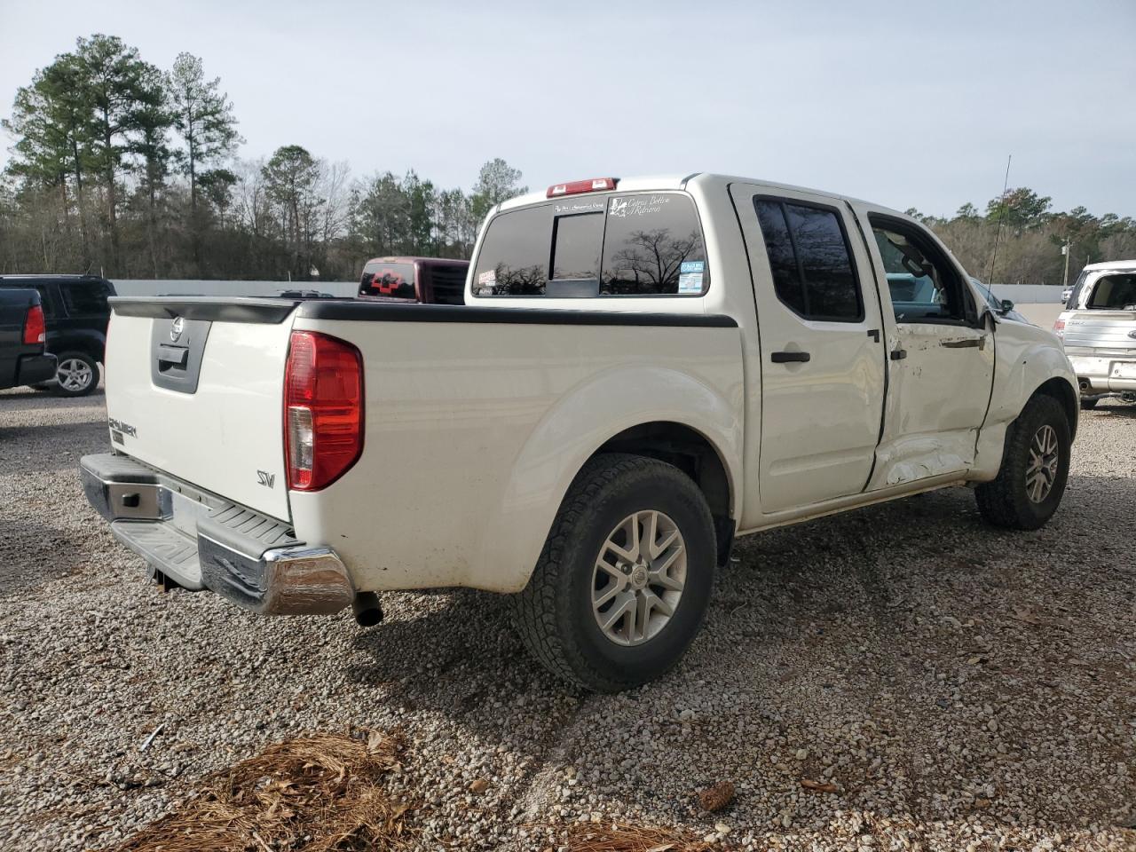 2019 NISSAN FRONTIER S - Фото 3