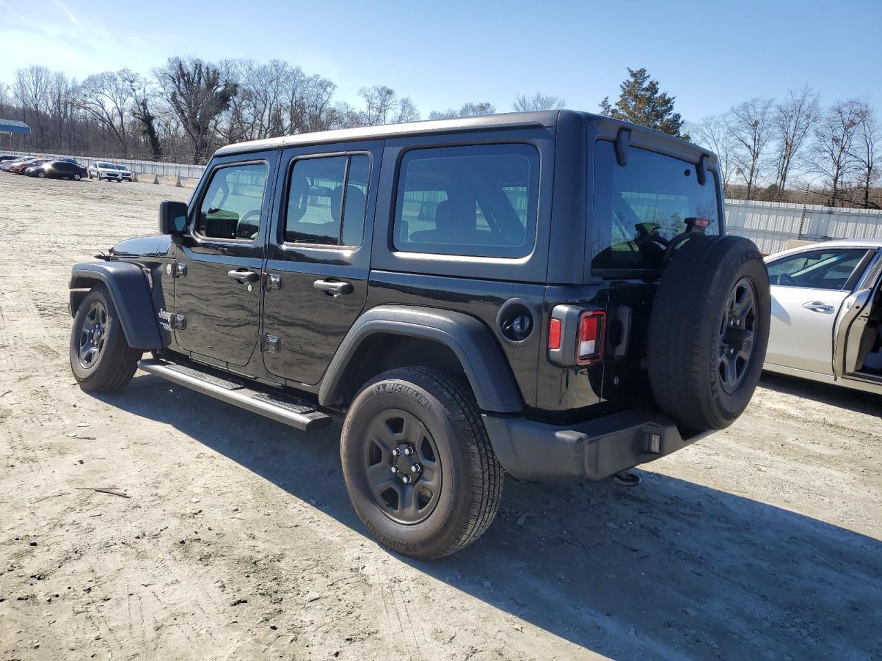2019 JEEP WRANGLER U - Image 2