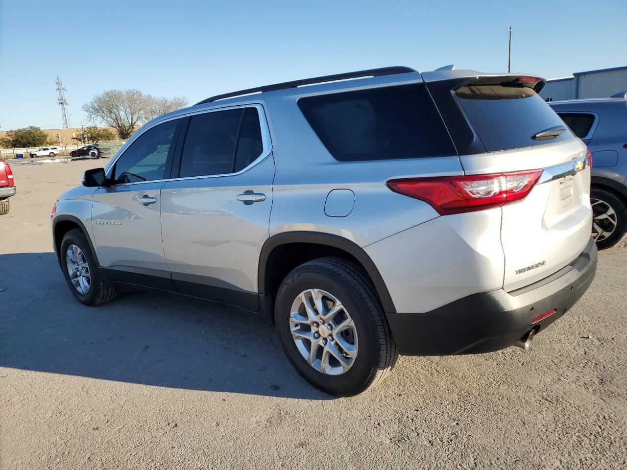 2020 CHEVROLET TRAVERSE L - Фото 2