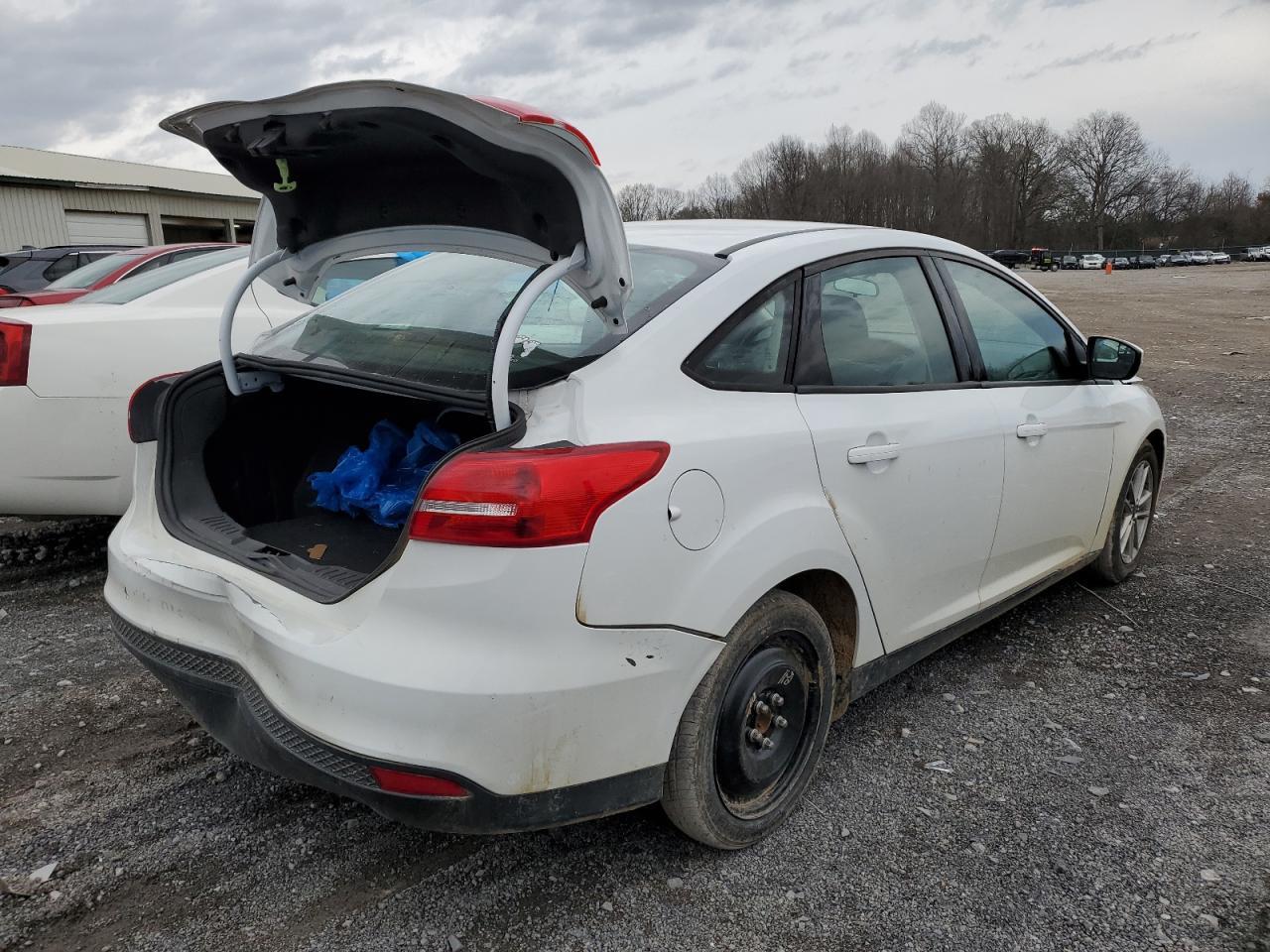 2016 FORD FOCUS SE - Фото 3