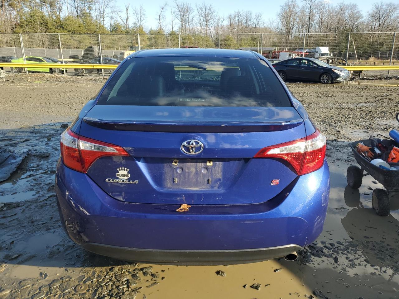 2014 TOYOTA COROLLA L - Image 6