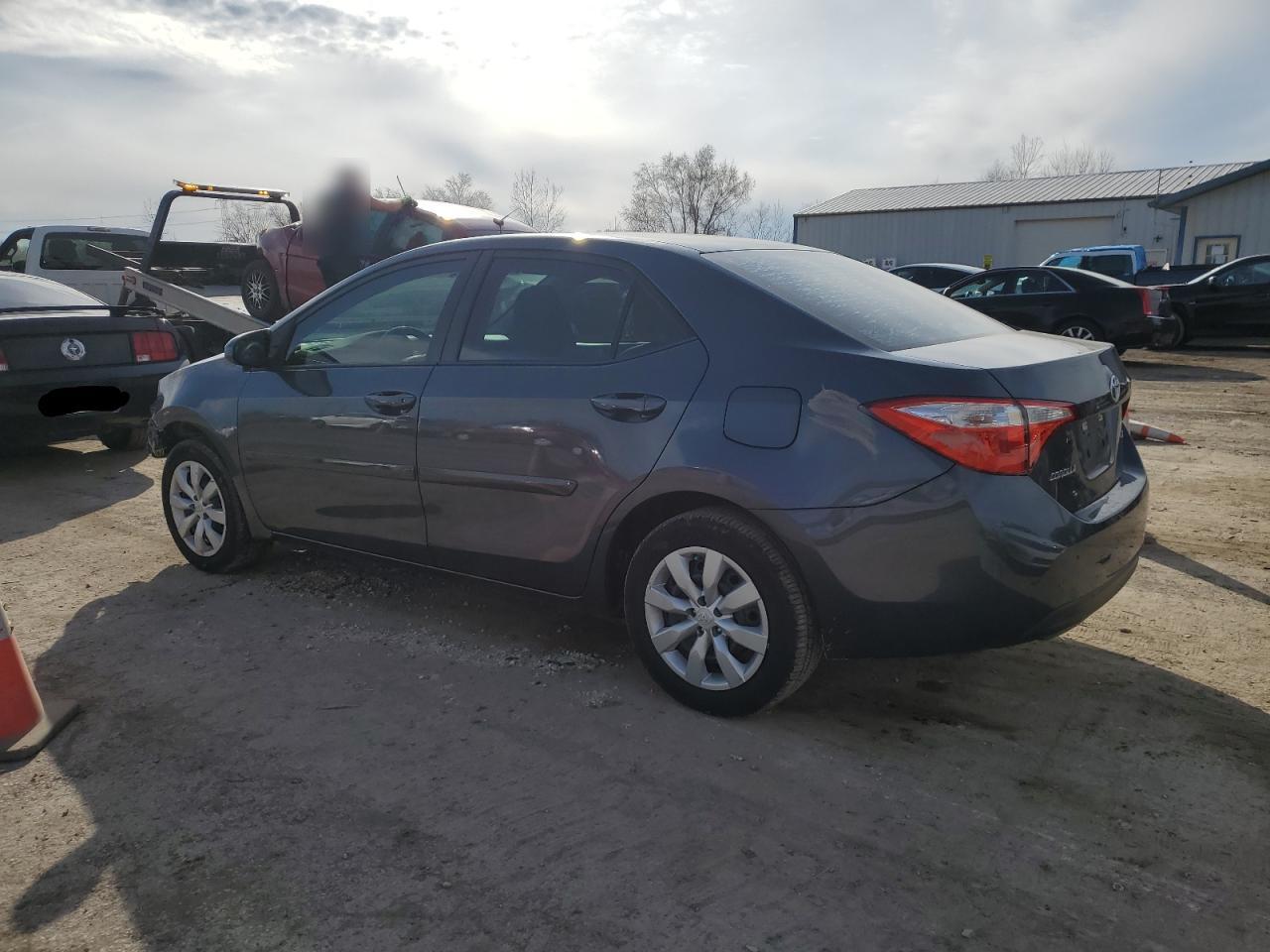 2015 TOYOTA COROLLA L - Image 2