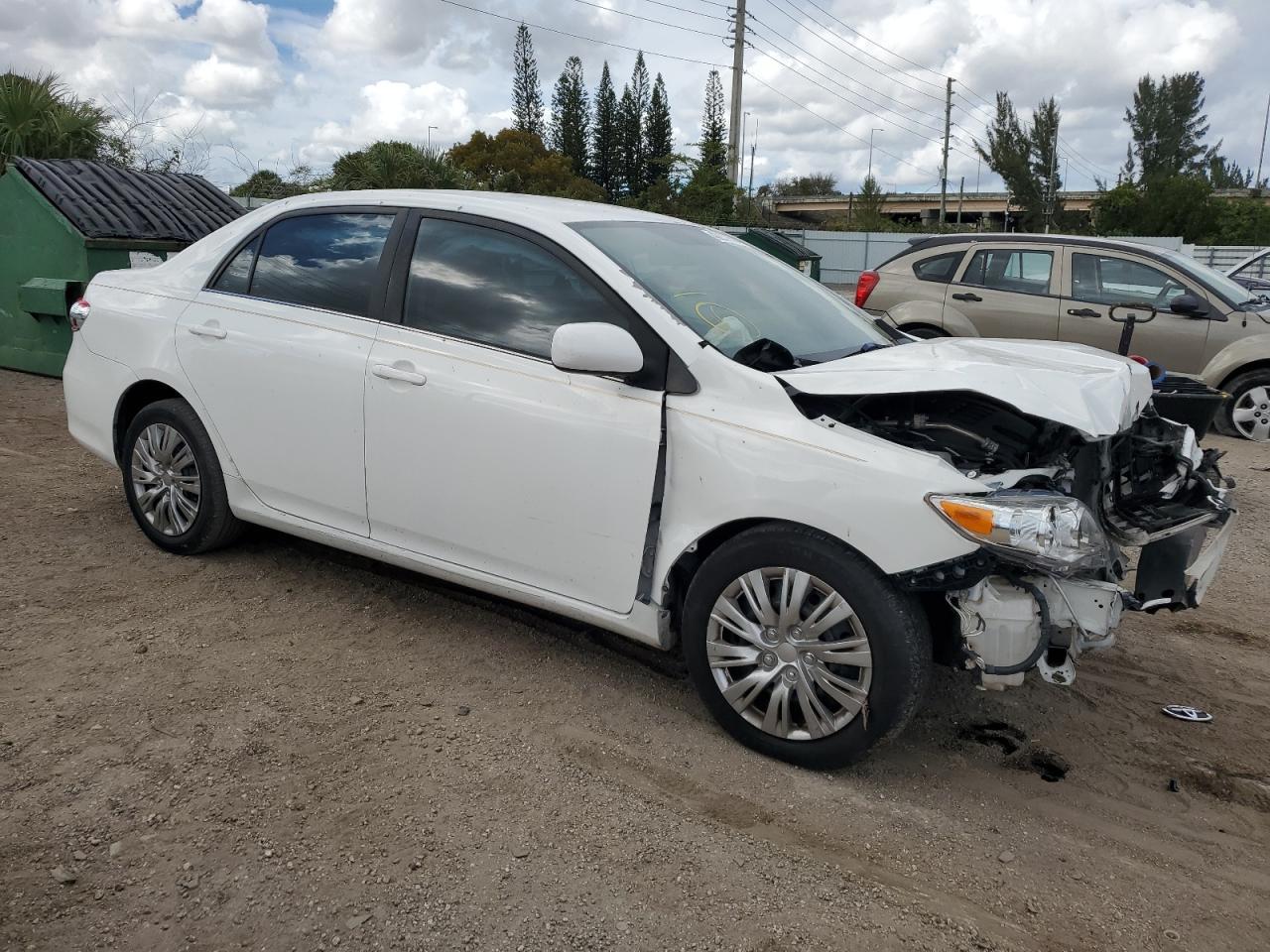 2013 TOYOTA COROLLA BA - Image 4
