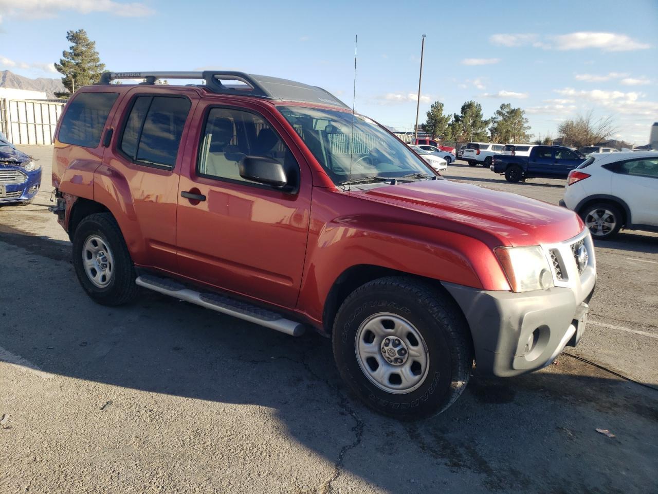2015 NISSAN XTERRA X - Фото 4