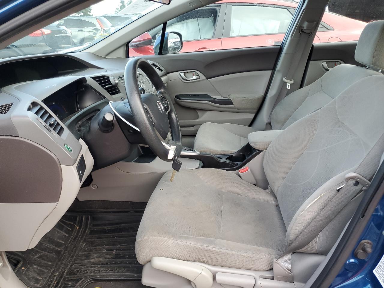 2012 HONDA CIVIC LX - Фото 7