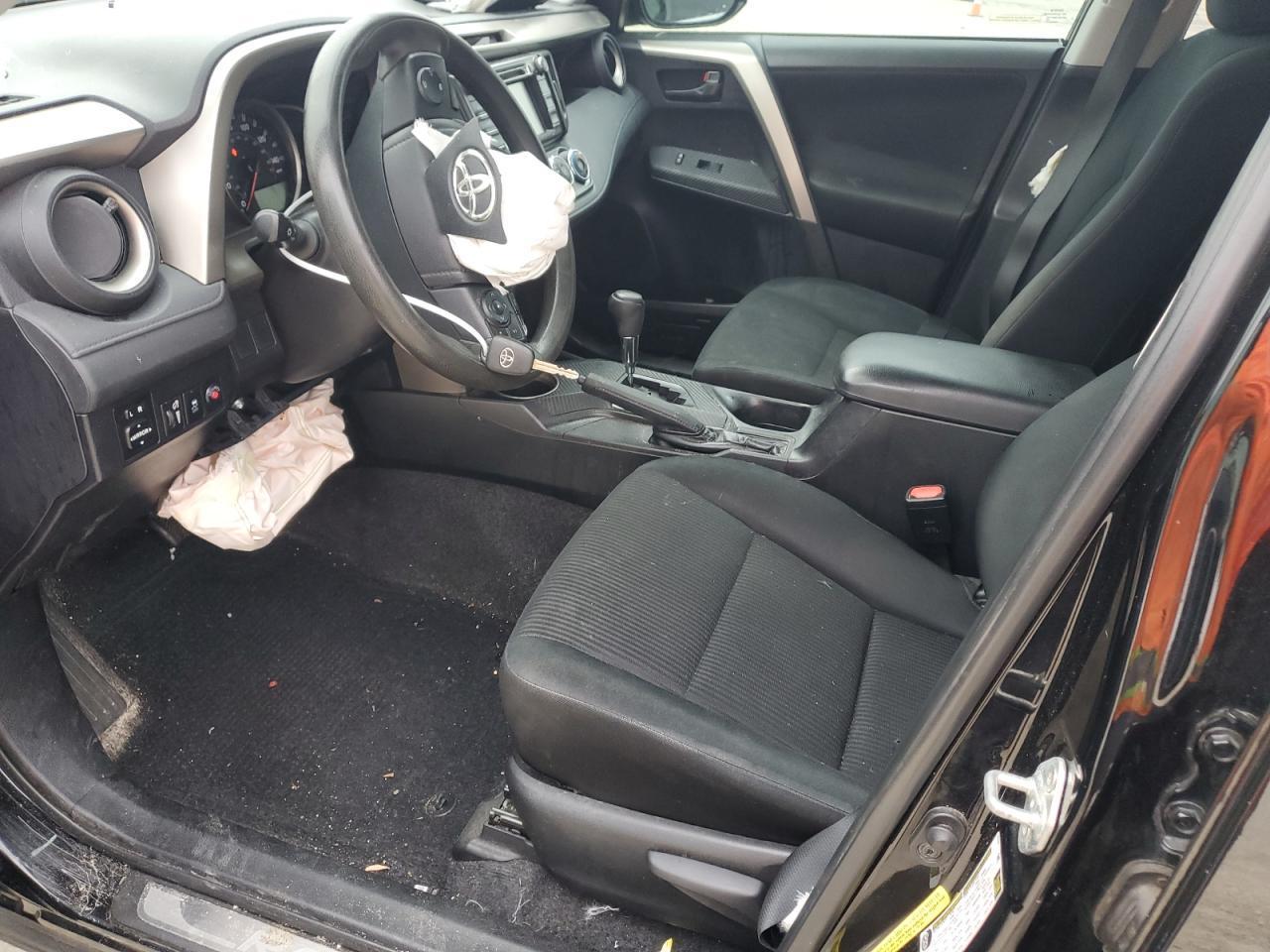 2015 TOYOTA RAV4 LE - Image 7
