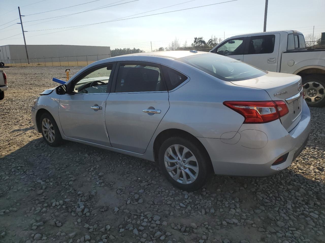 2018 NISSAN SENTRA S - Фото 2