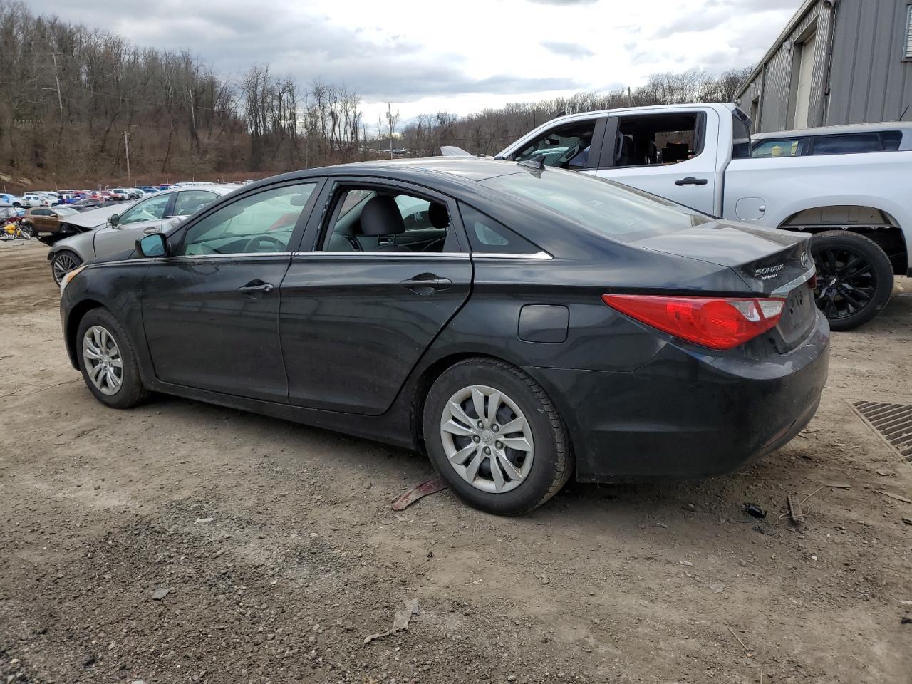 2011 HYUNDAI SONATA GLS - Фото 2