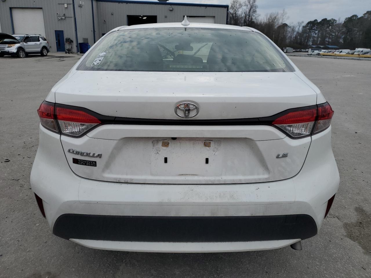 2021 TOYOTA COROLLA LE - Фото 6