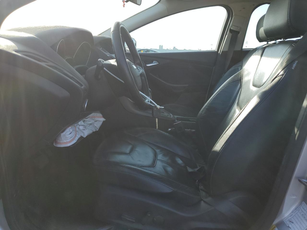 2016 FORD FOCUS SE - Фото 7