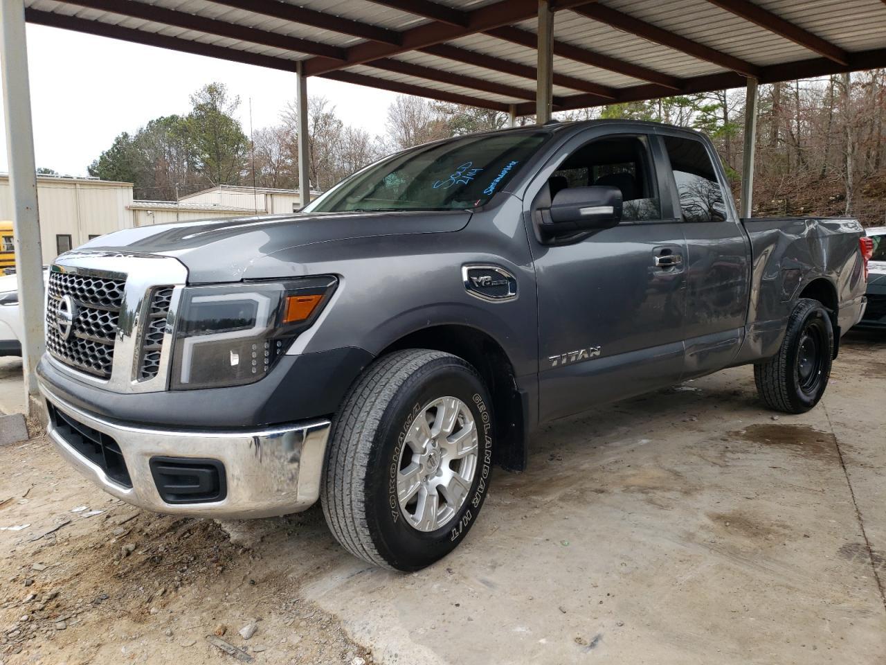 2017 NISSAN TITAN S car image