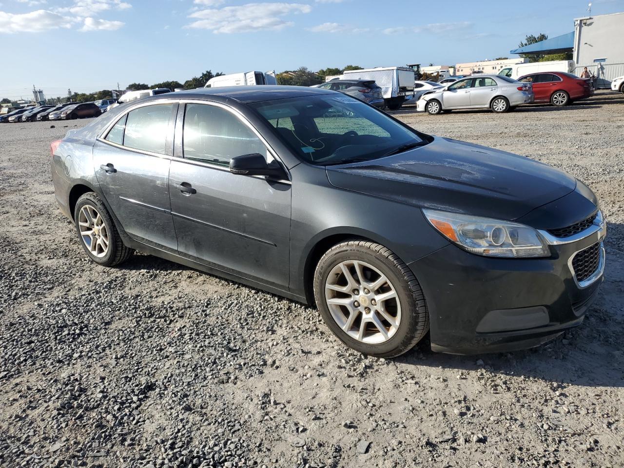 2015 CHEVROLET MALIBU 1LT - Image 4