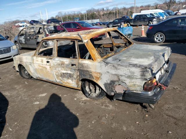 1987 Volvo 244 Dl - Фото 2
