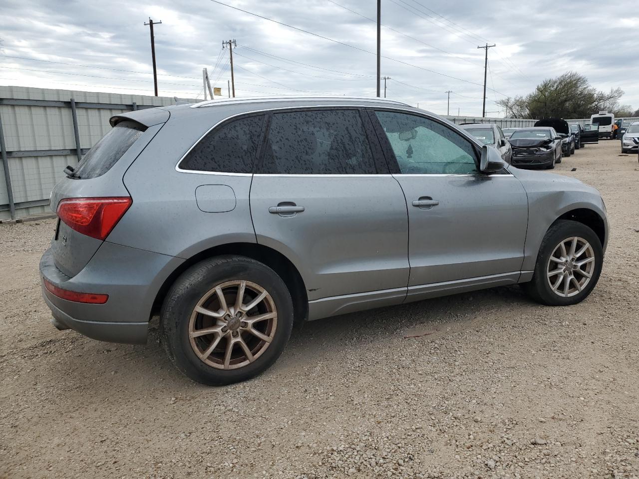 2011 AUDI Q5 PREMIUM - Image 3