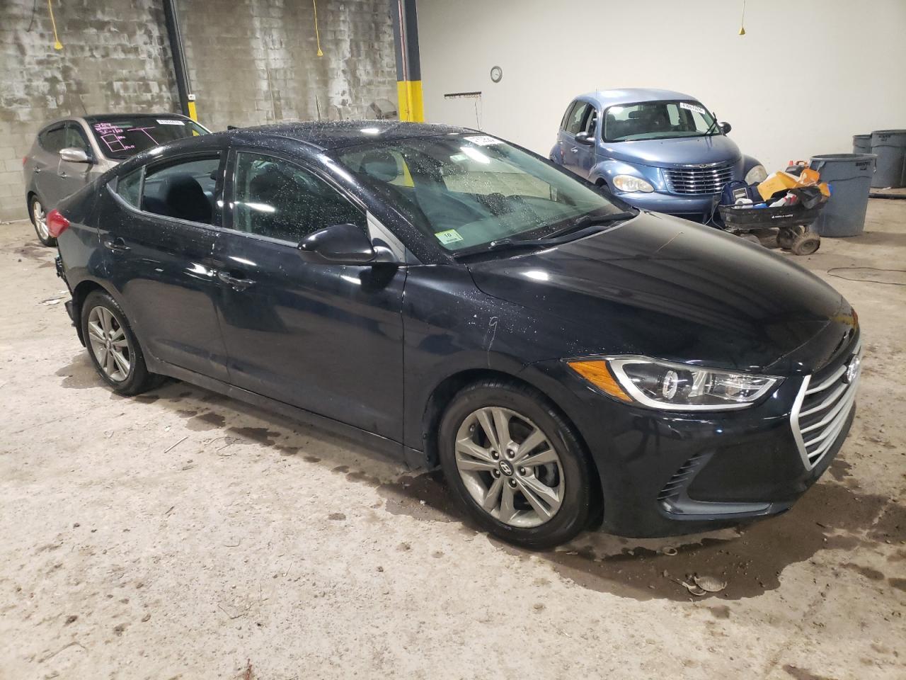 2018 HYUNDAI ELANTRA SE - Image 4
