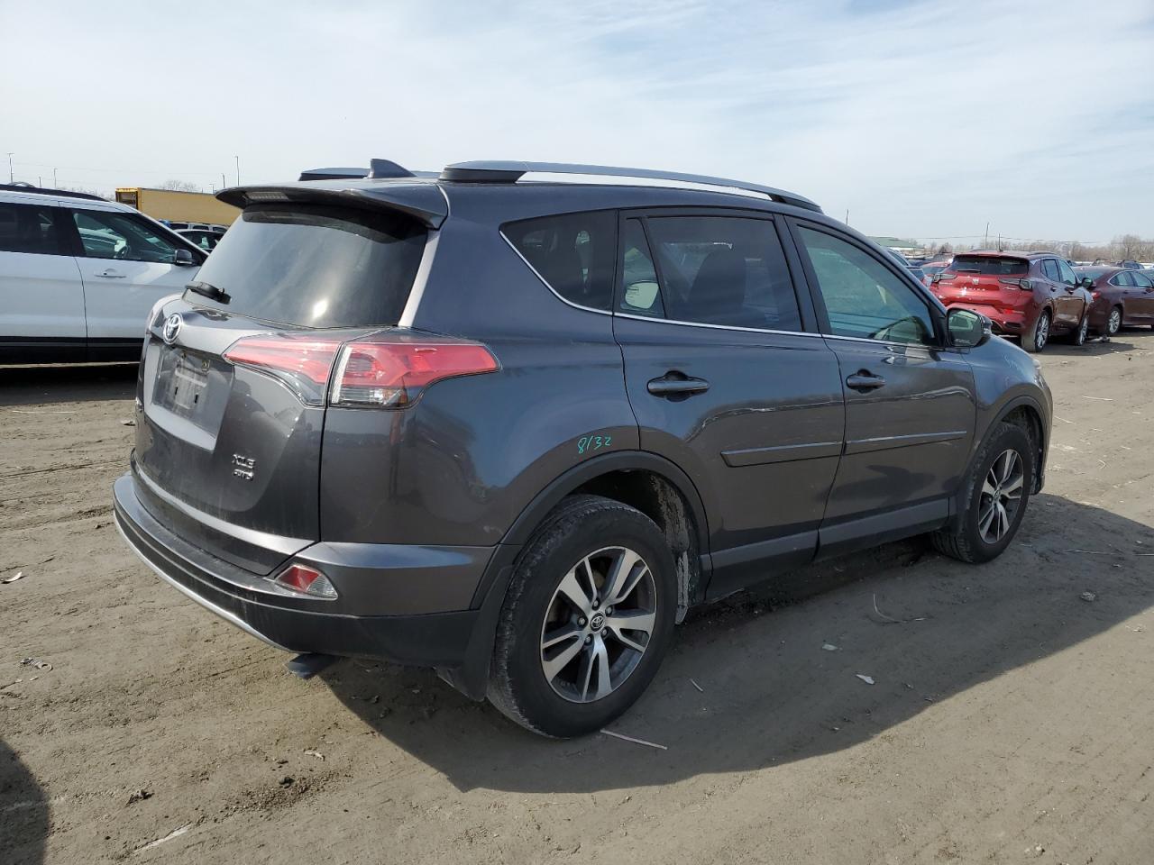 2018 TOYOTA RAV4 ADVEN - Фото 3